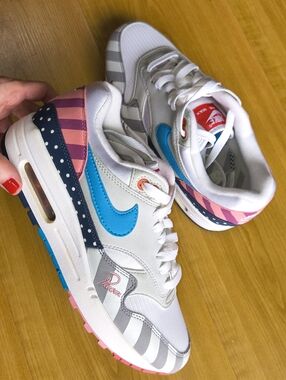 Nike Air Max 1 Collab With Dutch artist Piet Parra Size 7.5 Like New